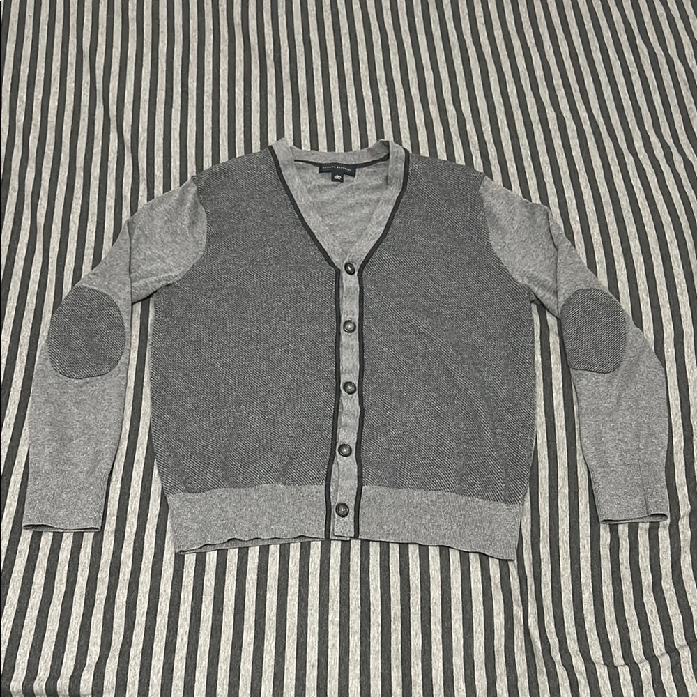 Banana Republic | Mean’s Gray V-Neck Cardigan Sweater | Size Large